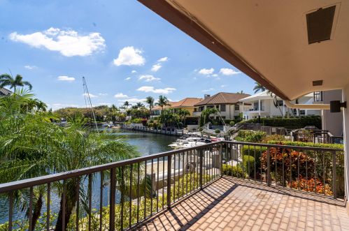 5330 Boca Marina Cir, Boca Raton, FL 33487-5221