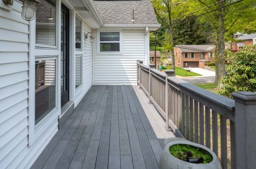 642 Filmore Rd, Pittsburgh, PA 15221-3674