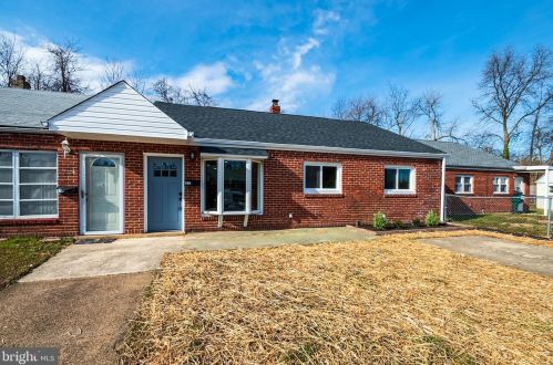 21 Simonds Dr, New Castle, DE 19720-2146