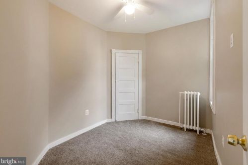 1941 30 St, Philadelphia PA 19121-1838 exterior