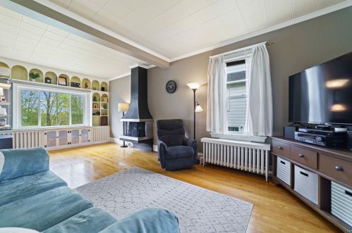 224 Winona St, Duluth MN 55803-1808 exterior