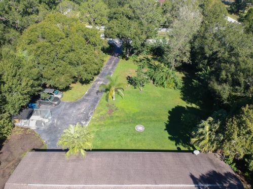 10709 Dixon Dr, Riverview FL 33579-7407 exterior