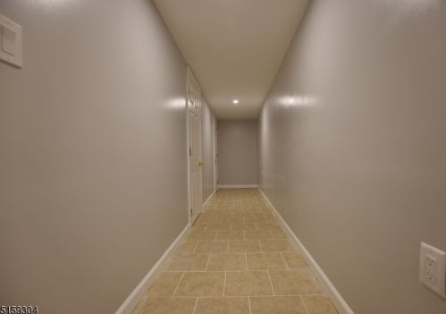 52 Myrtle Ave, Irvington NJ 07111-3338 exterior