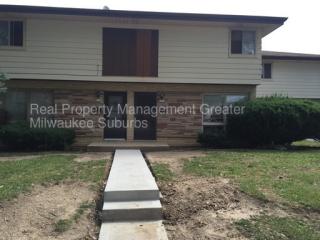 5750 94th St, Milwaukee WI  53225-2604 exterior