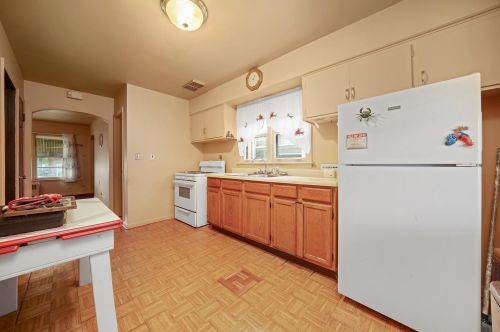 2337 Keating Ave, Chicago IL 60629-5513 exterior