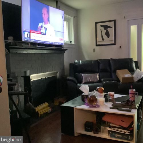 435 Ellis Ave, Darby PA 19023-2708 exterior