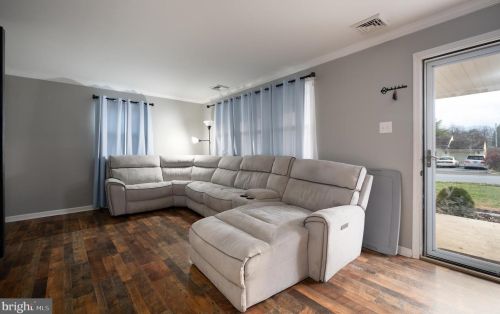 107 Linstone Ave, New Castle DE  19720-2026 exterior