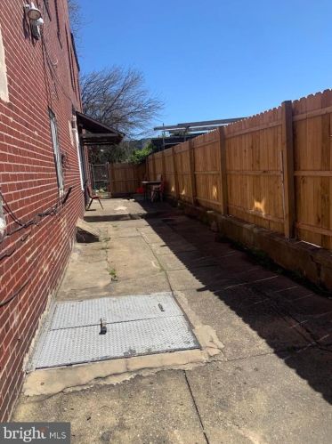 2113 28 St, Philadelphia PA 19145-2522 exterior