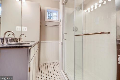 414 7 St, Washington DC 20003-2756 exterior