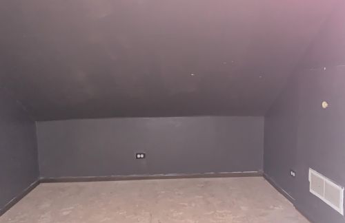 6148 Moody Ave, Chicago IL 60638-4312 exterior