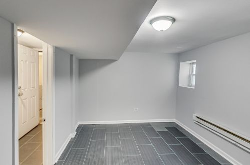 2947 Avers Ave, Chicago IL 60623-4543 exterior