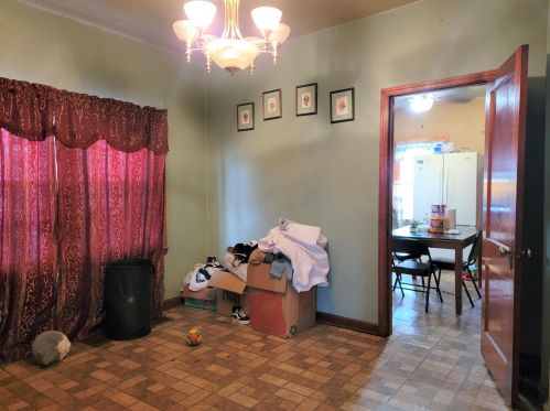 1411 Hayes Ave, Milwaukee WI 53215-3139 exterior