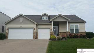 8555 160th St, Omaha, NE 68136-1335