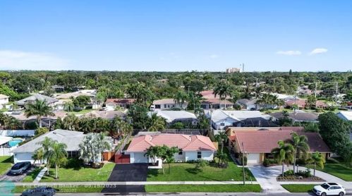 943 4th St, Boca Raton FL  33432-4201 exterior