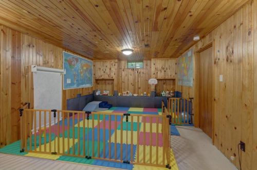 322 Cheyenne Trl, Madison WI  53705-4703 exterior