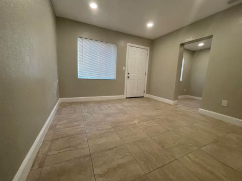 4700 Barcelona Ave, Fort Pierce FL  34946-1024 exterior