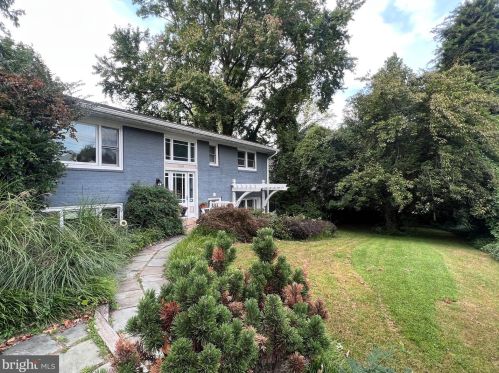 1640 Birch Rd, Mc Lean, VA 22101-4725