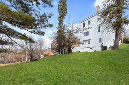 135 Bascom Ave, Pittsburgh PA  15214-1505 exterior