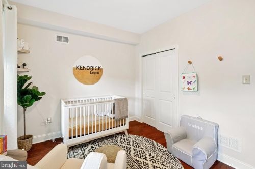 1924 Manton St, Philadelphia PA 19146-3811 exterior