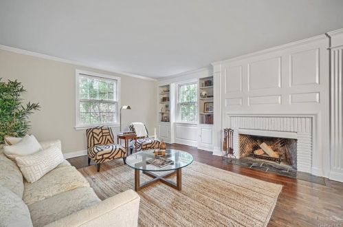 67 Creighton Ln, Briarcliff NY 10510-2408 exterior