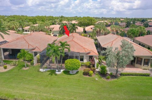 6951 Boscanni Dr, Boynton Beach FL 33437-3720 exterior