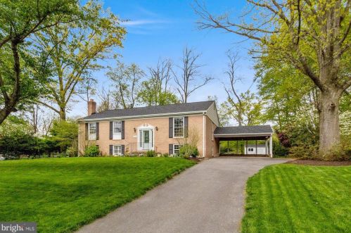 13225 Locksley Ln, Silver Spring, MD 20904-6338