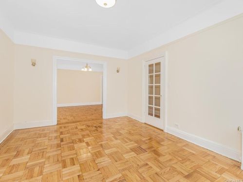 3416 Tibbett Ave, Bronx NY  10463-3784 exterior