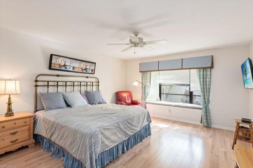 143 Cypress Vw Dr, Naples FL 34113-8080 exterior