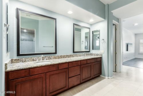 1802 Mead Pl, Chandler AZ  85248-5435 exterior