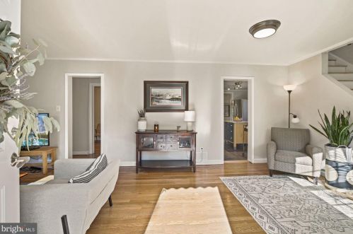 10112 Grant Ave, Silver Spring MD  20910-1047 exterior