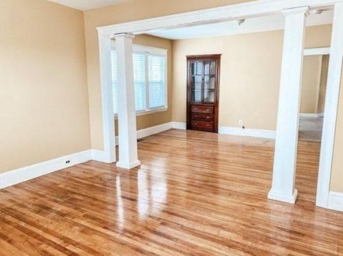 141 Cambridge St, Worcester MA 01603-2339 exterior