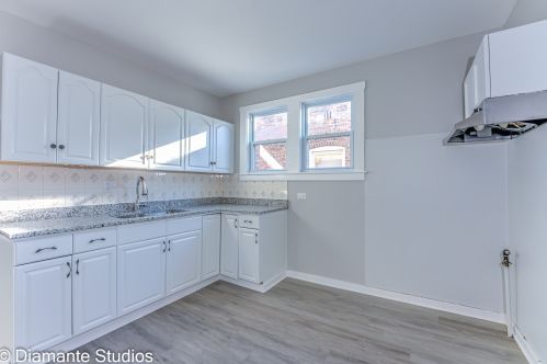 806 17 Ave, Broadview IL 60153-1702 exterior