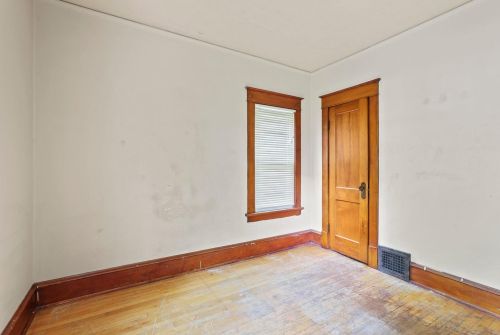 2631 40, Milwaukee WI 53210-2505 exterior