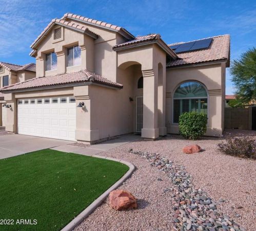 3810 Barcelona Dr, Chandler AZ  85226-1305 exterior