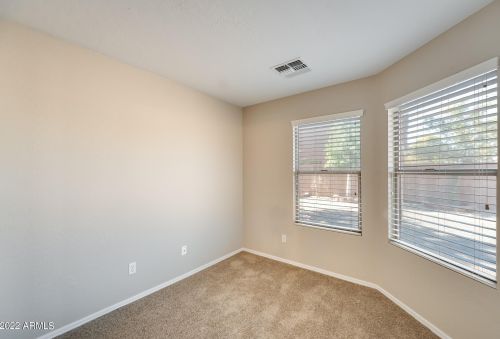 7104 31st Dr, Phoenix AZ  85041-9324 exterior