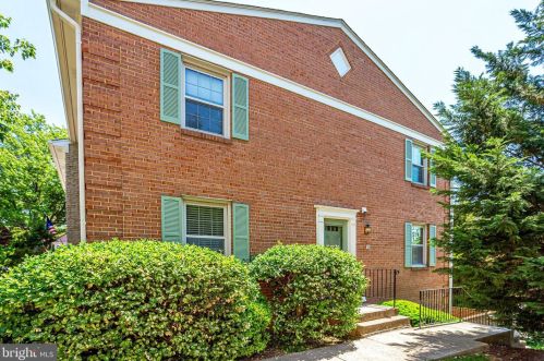 2641 Centennial Ct, Alexandria, VA 22311-1303