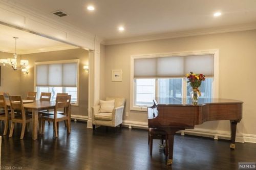 1228 River Rd, Edgewater NJ  07020-1423 exterior