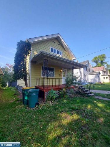413 43rd Ave, Duluth, MN 55807-1521
