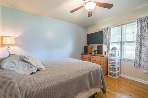 4882 Cambridge Dr, Atlanta GA 30338-5049 exterior