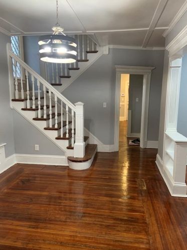 615 Sumner Ave, Springfield MA 01108-2437 exterior