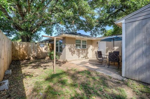 2202 Boyd St, Dallas TX  75224-1746 exterior