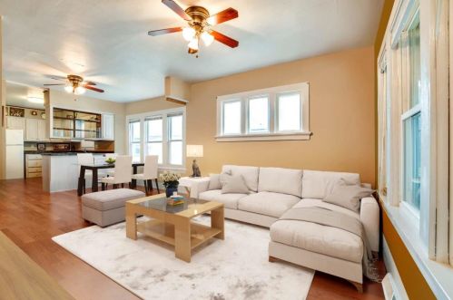 2910 Milwaukee St, Madison WI 53704-5126 exterior