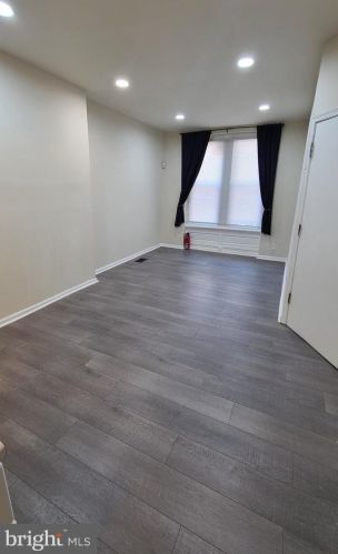 2253 16th St, Philadelphia PA  19132-4419 exterior