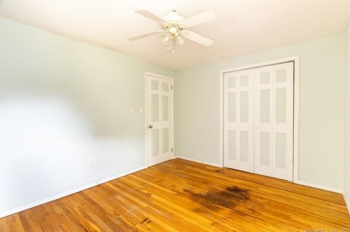 736 Hillside Ave, Hartford CT 06106-4514 exterior