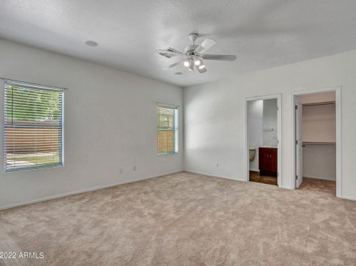 6015 25 Ln, Phoenix AZ 85041-7304 exterior