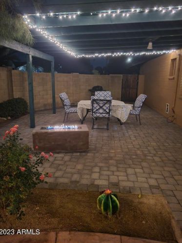 16450 47 Pl, Phoenix AZ 85018-2905 exterior