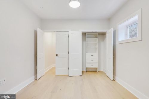 106 Geneva Ave, Silver Spring MD  20910-5105 exterior