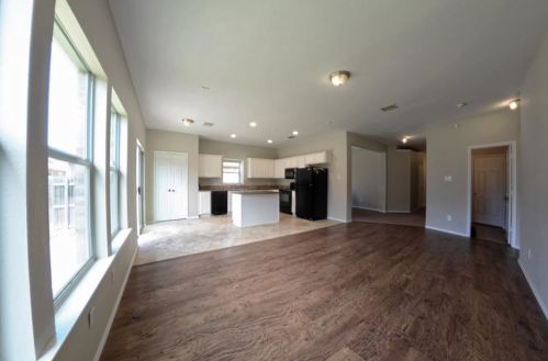 6550 Compass Ridge Dr, Dallas, TX 75249-2834