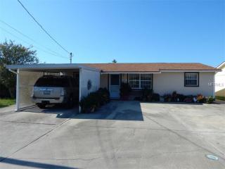 6631 Boatyard Dr, Port Richey FL  34667-1597 exterior