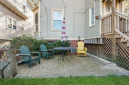 1332 Norwood St, Chicago IL 60660-2415 exterior